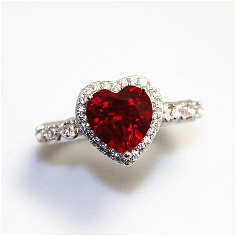CC Heart Rings for Women Silver Color Wedding Engagement Bridal Jewelry Cubic Zirconia Stone Elegant Ring Accessories CC829